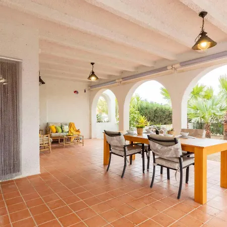 Lucky By Interhome Tatil Evi
